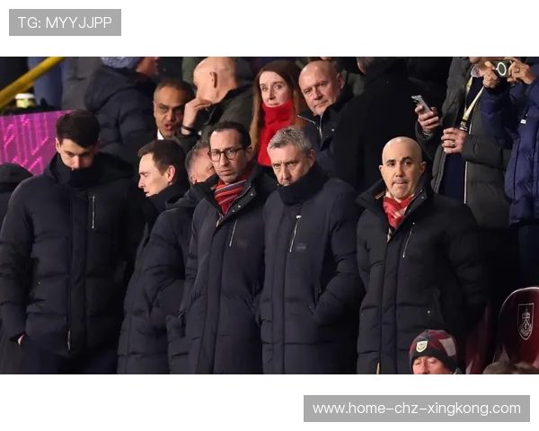 曼联后场问题被无限放大